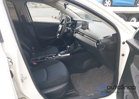 2017 Toyota Yaris Ia from USA, damaged, VIN 3MYDLBYV2HY153065